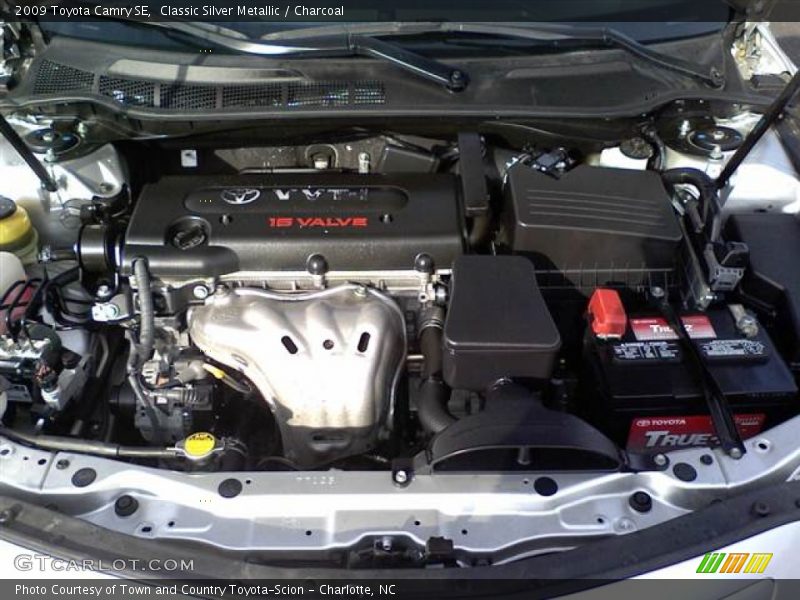 Classic Silver Metallic / Charcoal 2009 Toyota Camry SE