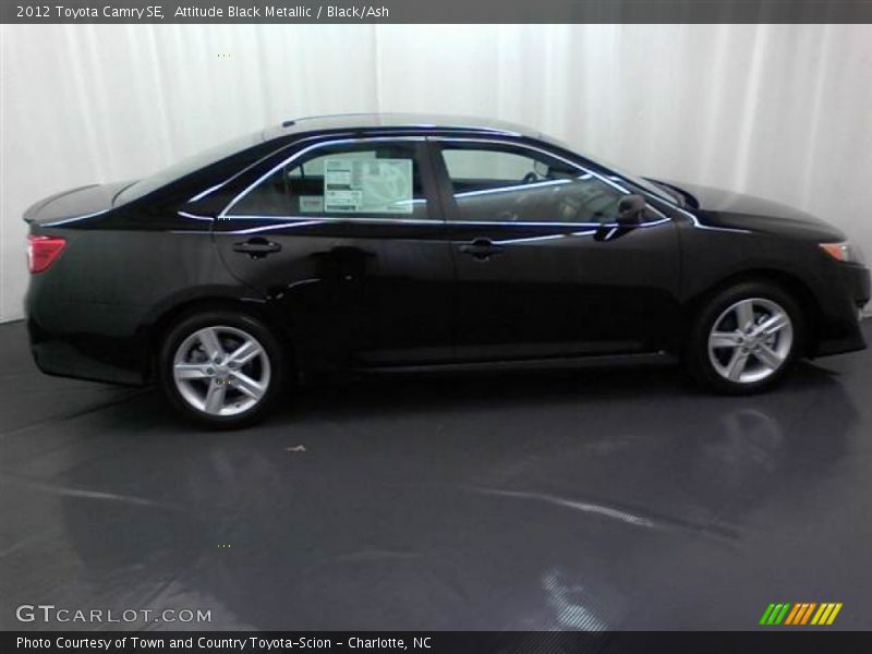Attitude Black Metallic / Black/Ash 2012 Toyota Camry SE