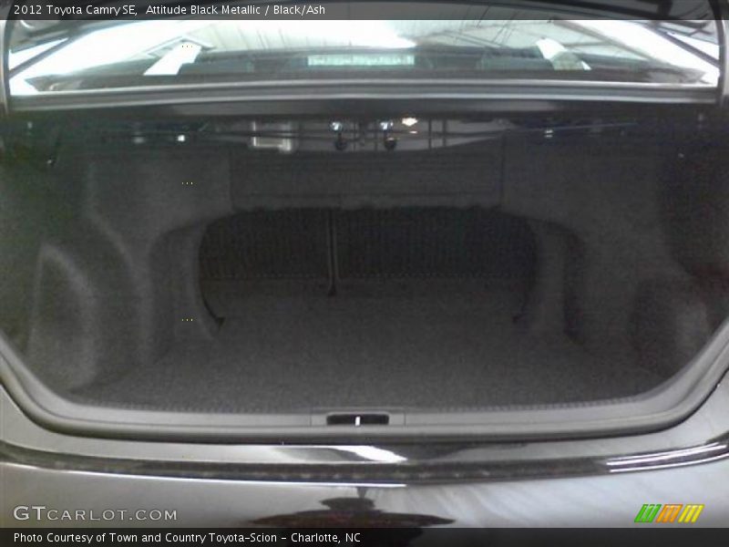 Attitude Black Metallic / Black/Ash 2012 Toyota Camry SE