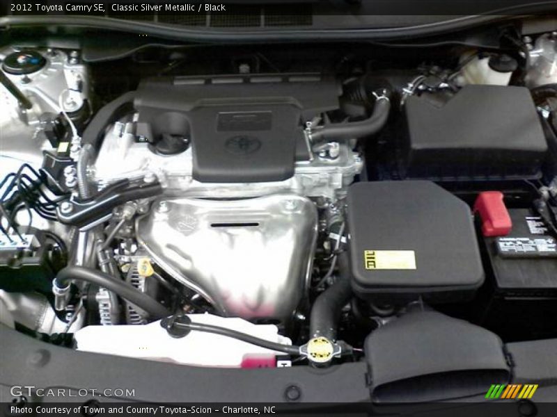 Classic Silver Metallic / Black 2012 Toyota Camry SE