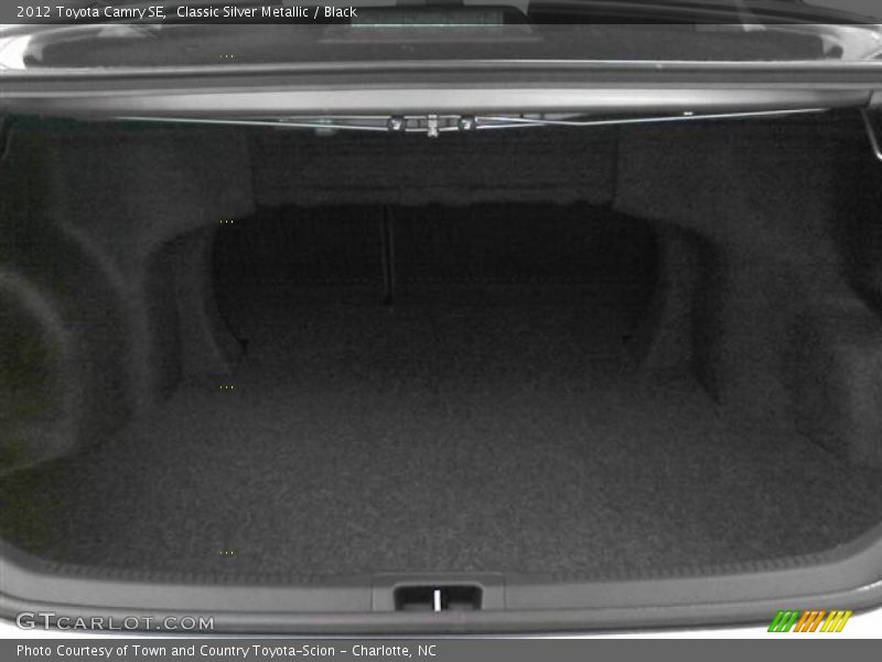Classic Silver Metallic / Black 2012 Toyota Camry SE