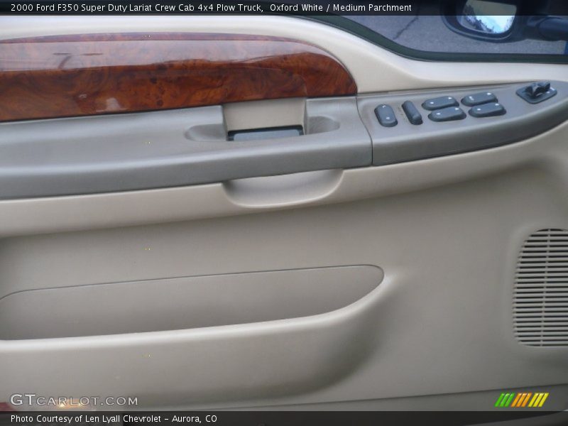 Oxford White / Medium Parchment 2000 Ford F350 Super Duty Lariat Crew Cab 4x4 Plow Truck