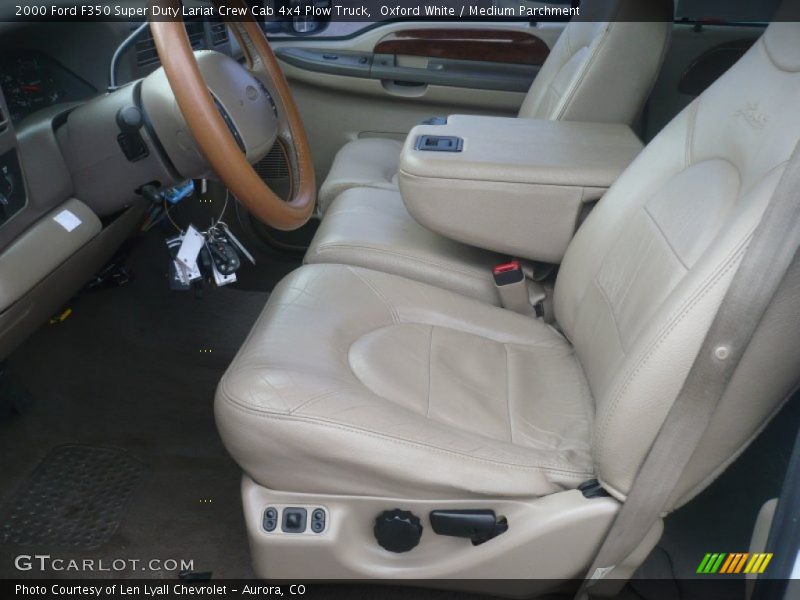 Oxford White / Medium Parchment 2000 Ford F350 Super Duty Lariat Crew Cab 4x4 Plow Truck