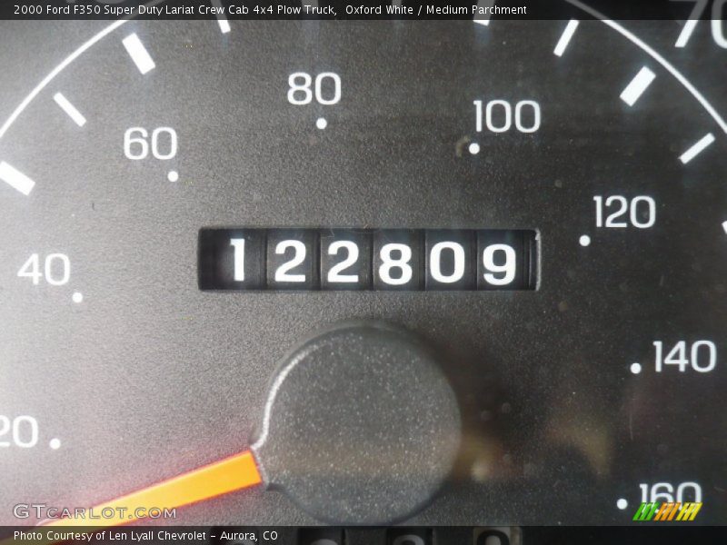 Oxford White / Medium Parchment 2000 Ford F350 Super Duty Lariat Crew Cab 4x4 Plow Truck