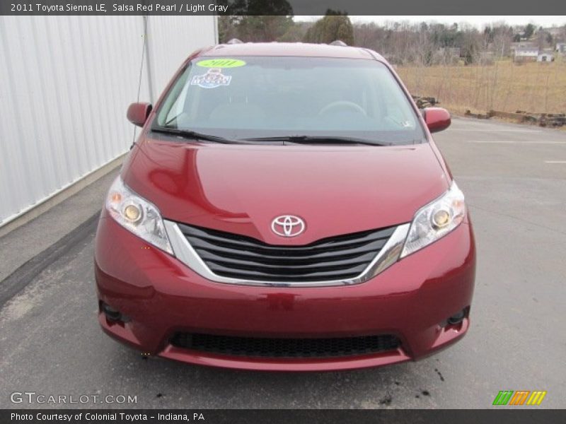 Salsa Red Pearl / Light Gray 2011 Toyota Sienna LE