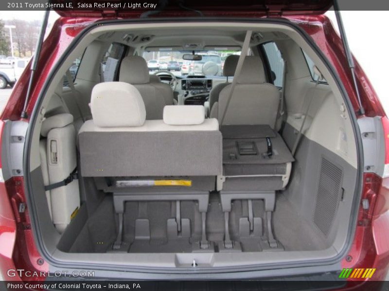 Salsa Red Pearl / Light Gray 2011 Toyota Sienna LE
