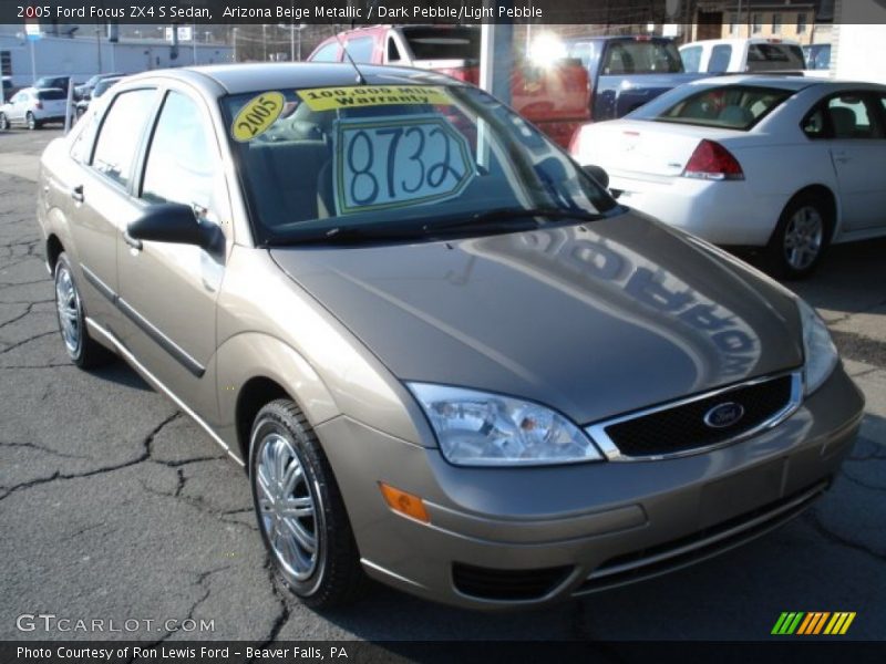 Arizona Beige Metallic / Dark Pebble/Light Pebble 2005 Ford Focus ZX4 S Sedan
