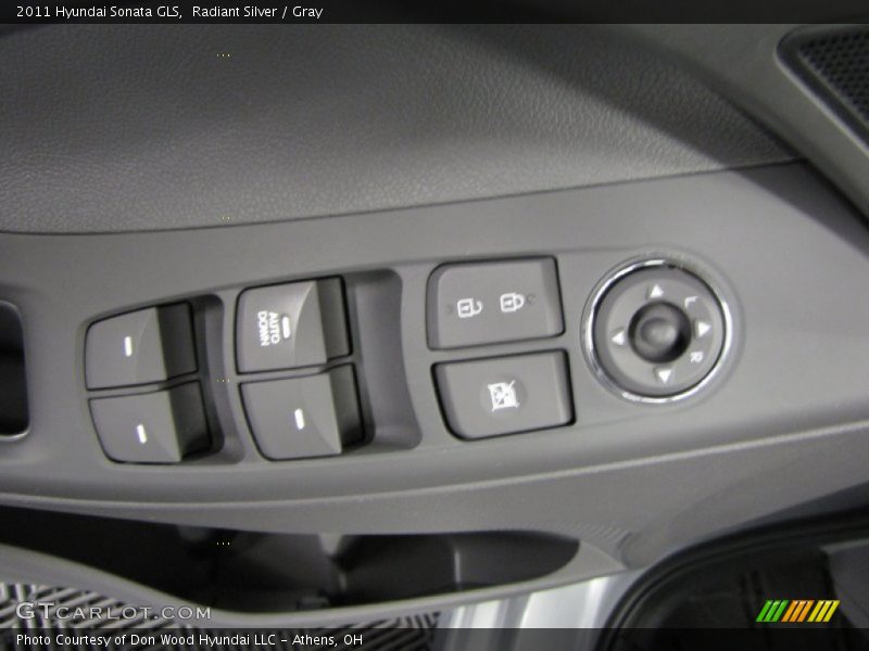 Radiant Silver / Gray 2011 Hyundai Sonata GLS