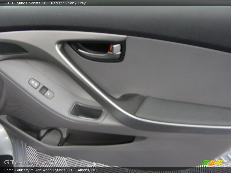 Radiant Silver / Gray 2011 Hyundai Sonata GLS