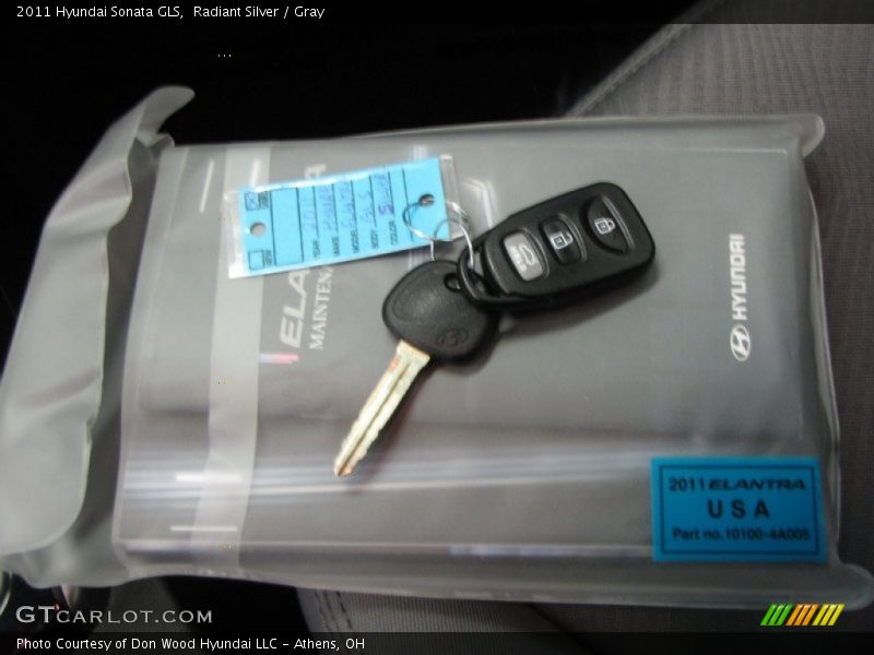 Radiant Silver / Gray 2011 Hyundai Sonata GLS