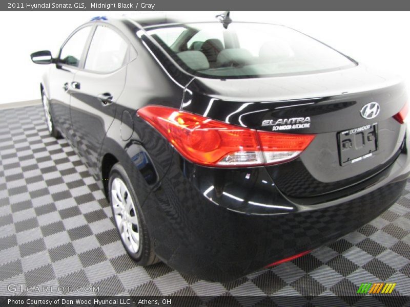 Midnight Black / Gray 2011 Hyundai Sonata GLS