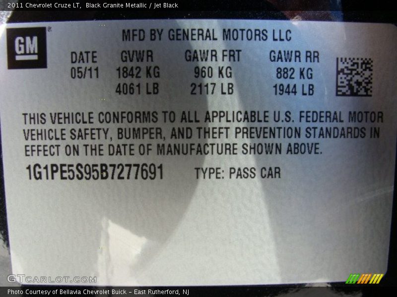 Black Granite Metallic / Jet Black 2011 Chevrolet Cruze LT