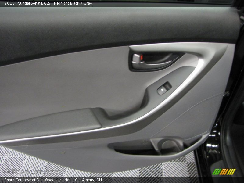 Midnight Black / Gray 2011 Hyundai Sonata GLS