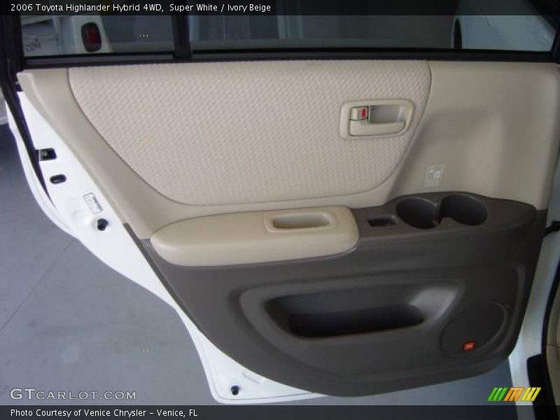 Super White / Ivory Beige 2006 Toyota Highlander Hybrid 4WD