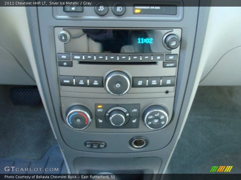 Silver Ice Metallic / Gray 2011 Chevrolet HHR LT