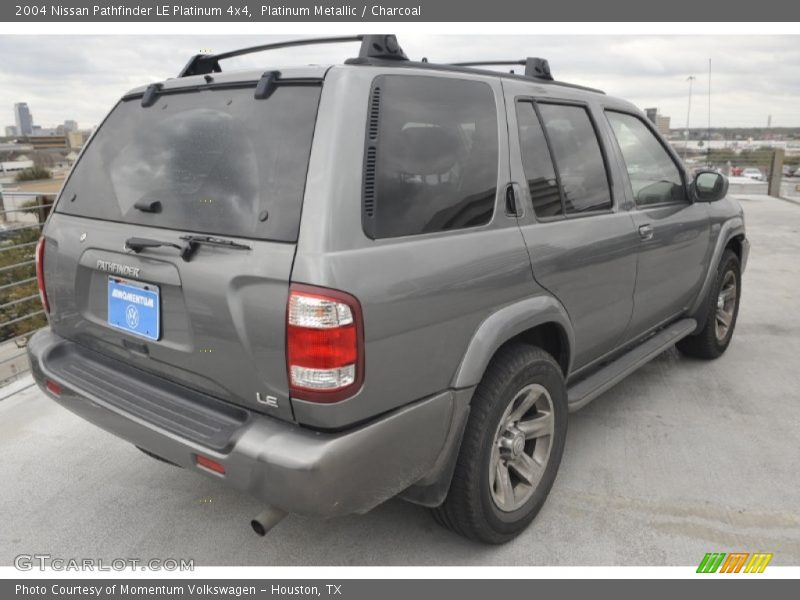 Platinum Metallic / Charcoal 2004 Nissan Pathfinder LE Platinum 4x4