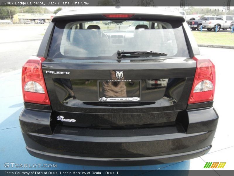 Black / Pastel Slate Gray 2007 Dodge Caliber SE