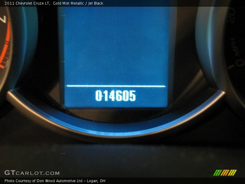 Gold Mist Metallic / Jet Black 2011 Chevrolet Cruze LT