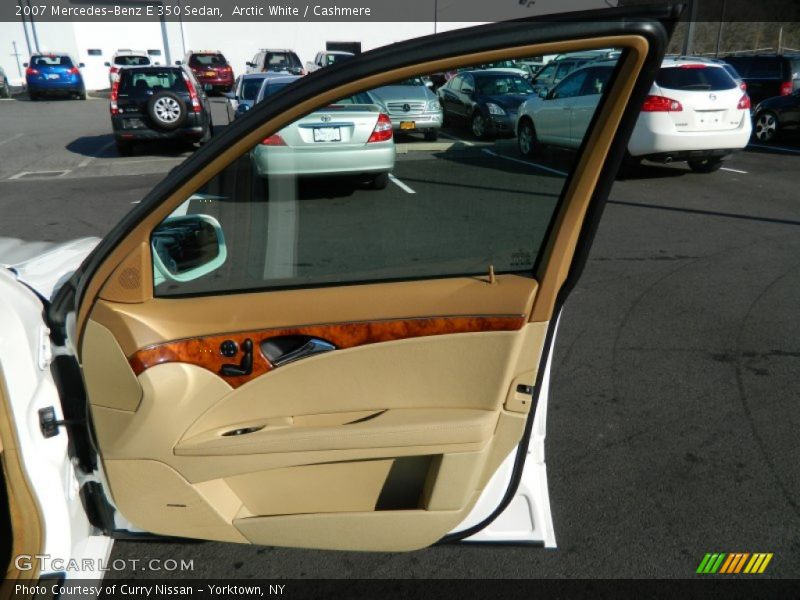 Arctic White / Cashmere 2007 Mercedes-Benz E 350 Sedan