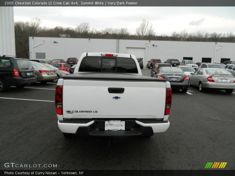 Summit White / Very Dark Pewter 2005 Chevrolet Colorado LS Crew Cab 4x4