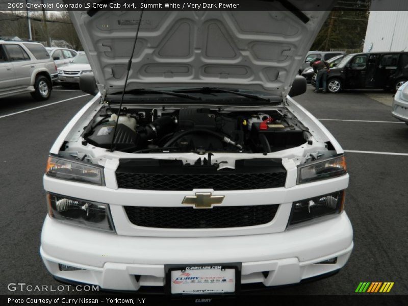 Summit White / Very Dark Pewter 2005 Chevrolet Colorado LS Crew Cab 4x4