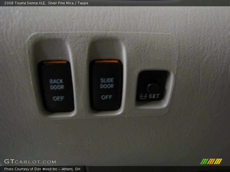 Silver Pine Mica / Taupe 2008 Toyota Sienna XLE