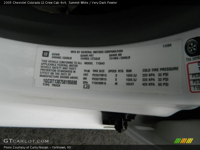 Summit White / Very Dark Pewter 2005 Chevrolet Colorado LS Crew Cab 4x4