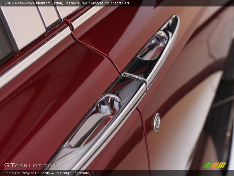 Madeira Red / Moccasin/Consort Red 2009 Rolls-Royce Phantom Sedan