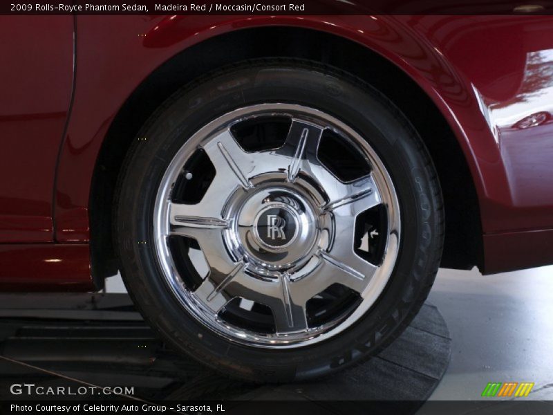  2009 Phantom Sedan Wheel