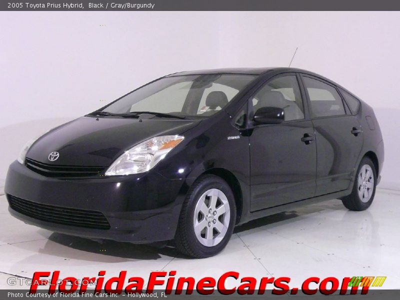 Black / Gray/Burgundy 2005 Toyota Prius Hybrid