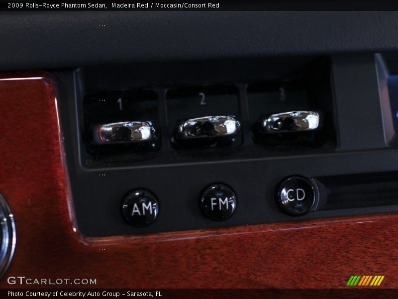 Madeira Red / Moccasin/Consort Red 2009 Rolls-Royce Phantom Sedan