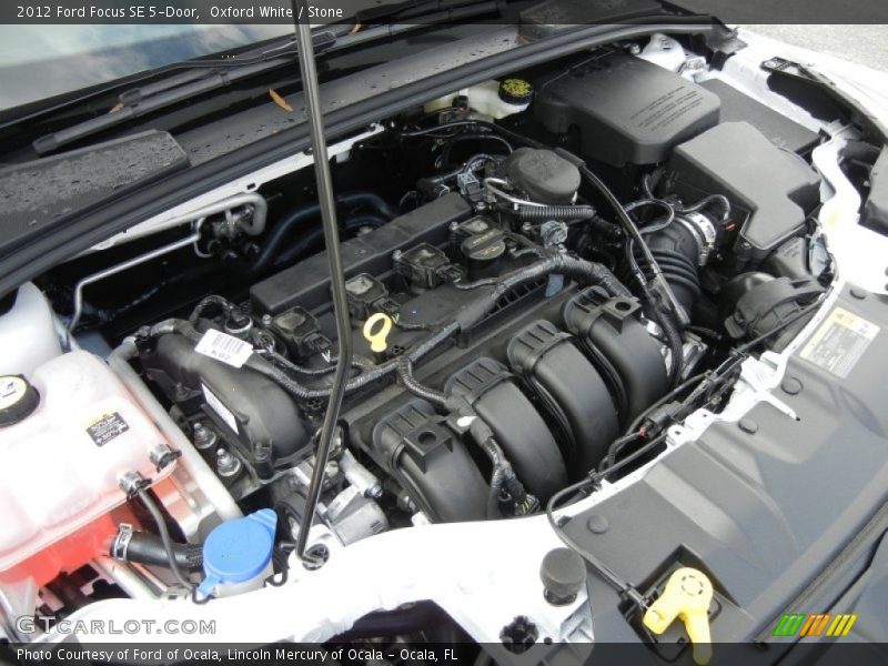 Oxford White / Stone 2012 Ford Focus SE 5-Door