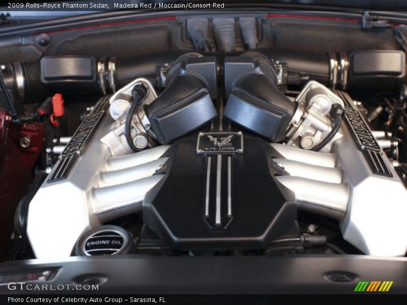  2009 Phantom Sedan Engine - 6.75 Liter DOHC 48-Valve VVT V12
