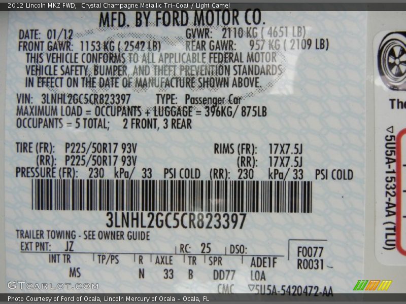 Crystal Champagne Metallic Tri-Coat / Light Camel 2012 Lincoln MKZ FWD