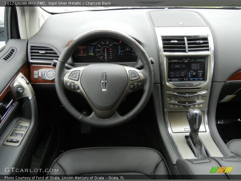 Dashboard of 2012 MKX FWD