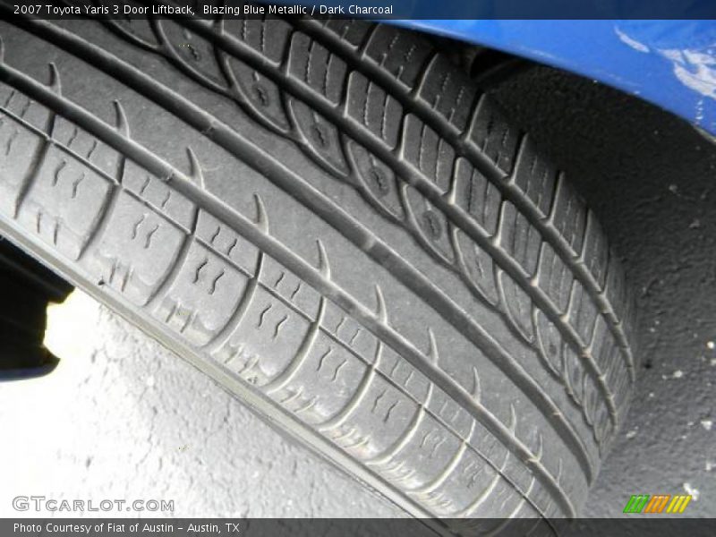 Blazing Blue Metallic / Dark Charcoal 2007 Toyota Yaris 3 Door Liftback