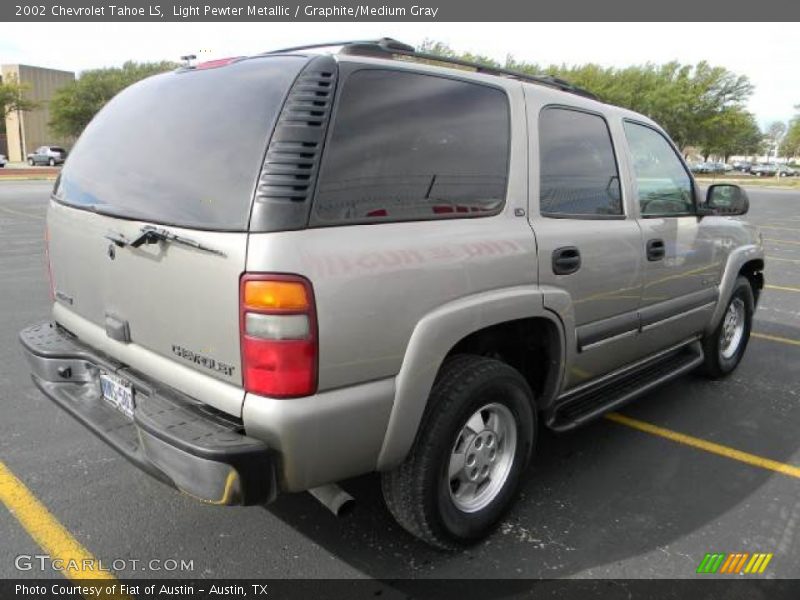 Light Pewter Metallic / Graphite/Medium Gray 2002 Chevrolet Tahoe LS