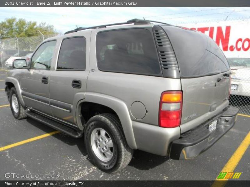 Light Pewter Metallic / Graphite/Medium Gray 2002 Chevrolet Tahoe LS