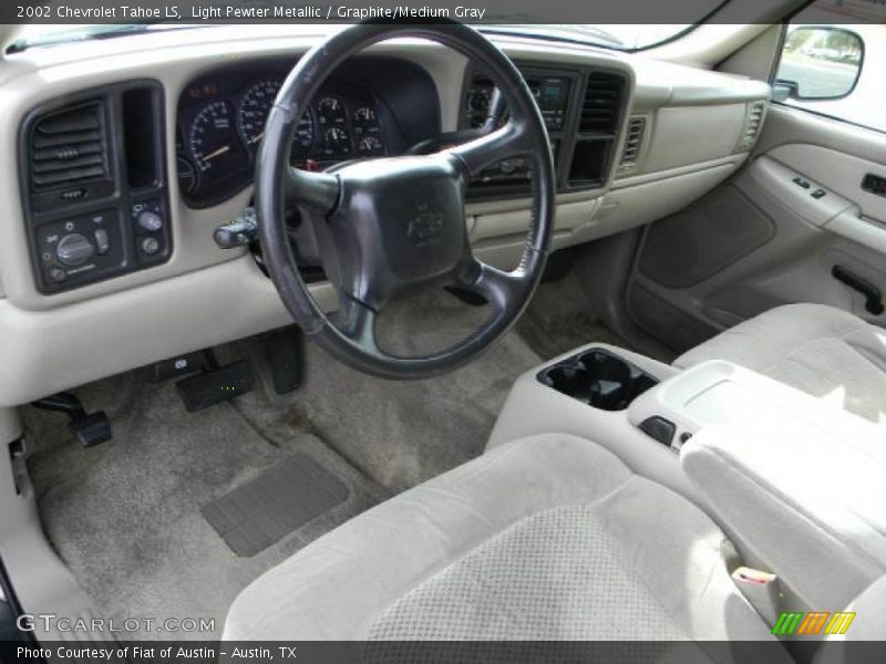 Light Pewter Metallic / Graphite/Medium Gray 2002 Chevrolet Tahoe LS