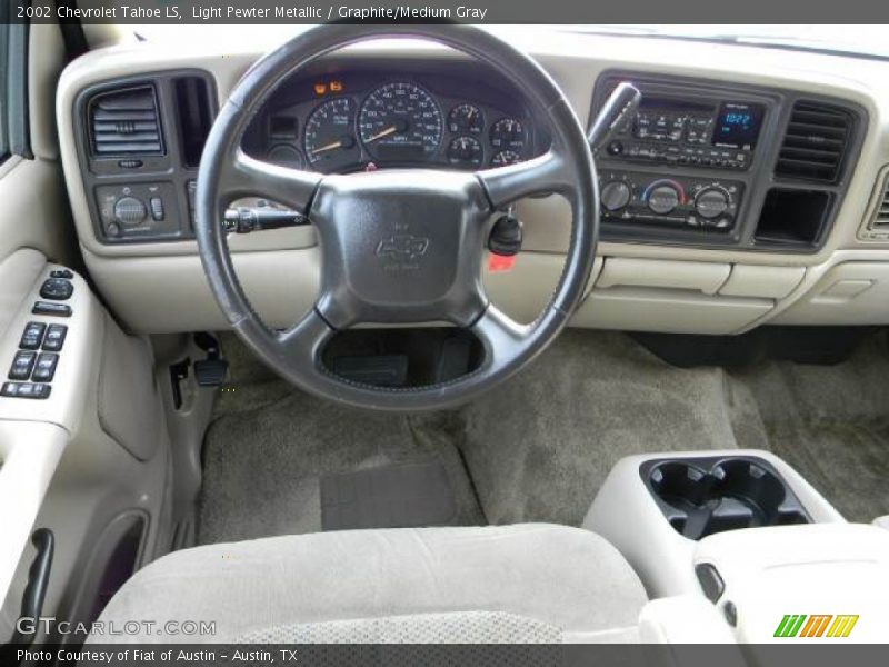 Light Pewter Metallic / Graphite/Medium Gray 2002 Chevrolet Tahoe LS