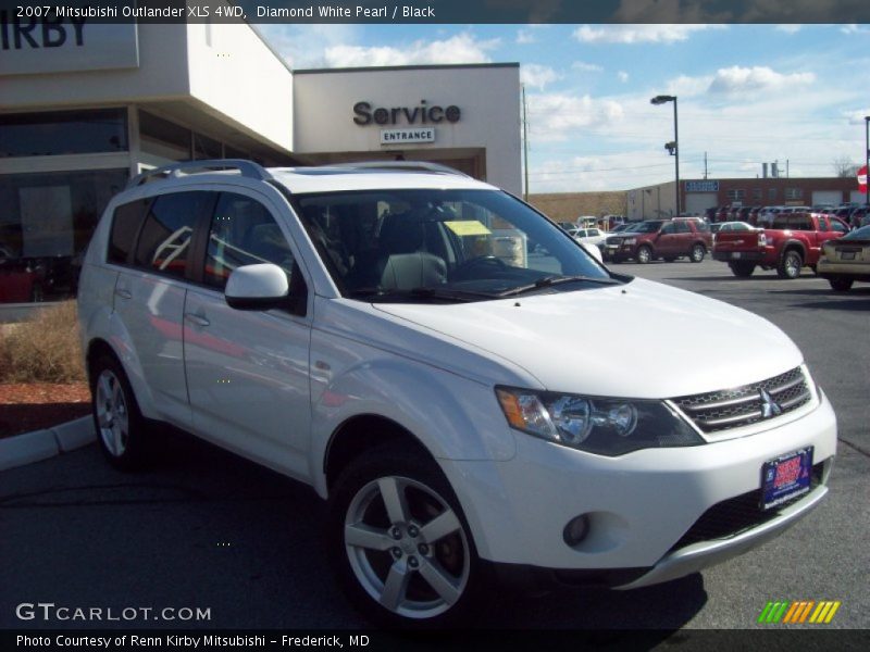Diamond White Pearl / Black 2007 Mitsubishi Outlander XLS 4WD