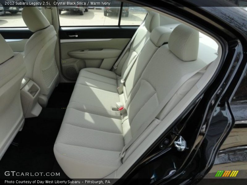 Crystal Black Silica / Warm Ivory 2012 Subaru Legacy 2.5i