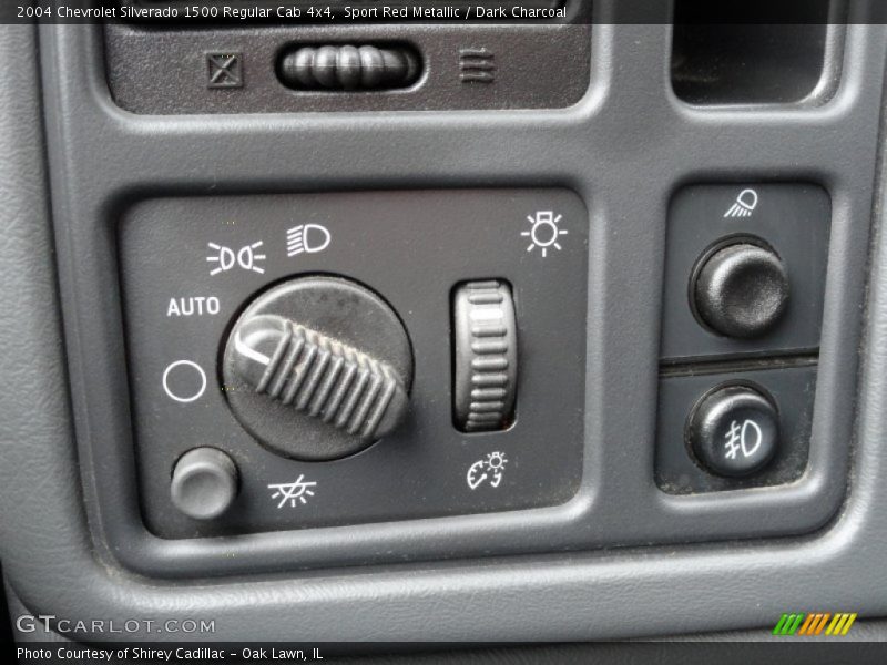 Sport Red Metallic / Dark Charcoal 2004 Chevrolet Silverado 1500 Regular Cab 4x4
