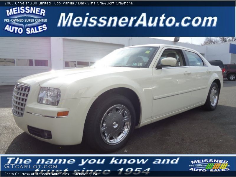 Cool Vanilla / Dark Slate Gray/Light Graystone 2005 Chrysler 300 Limited