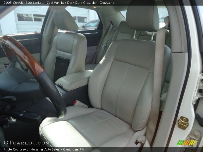 Cool Vanilla / Dark Slate Gray/Light Graystone 2005 Chrysler 300 Limited