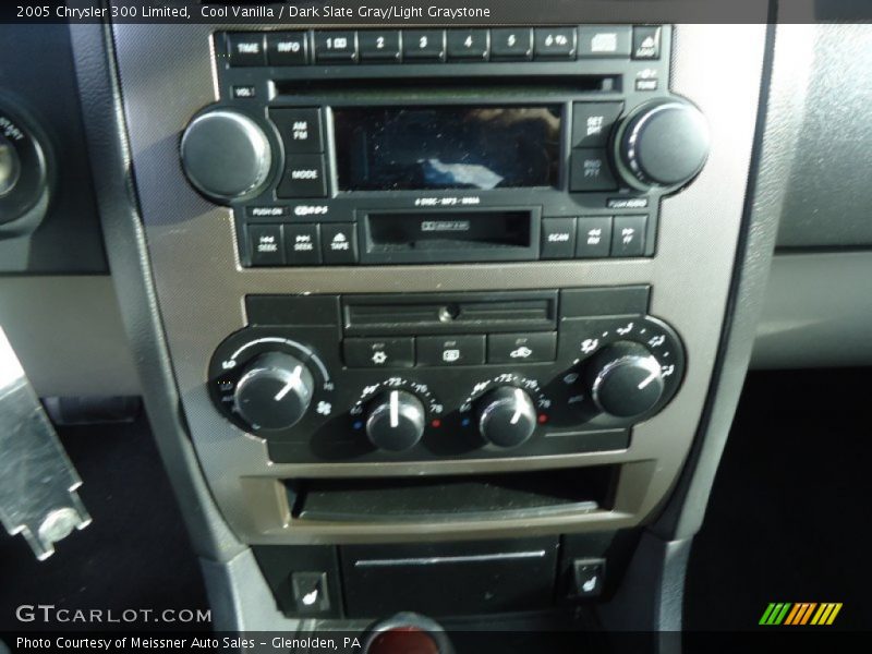Cool Vanilla / Dark Slate Gray/Light Graystone 2005 Chrysler 300 Limited