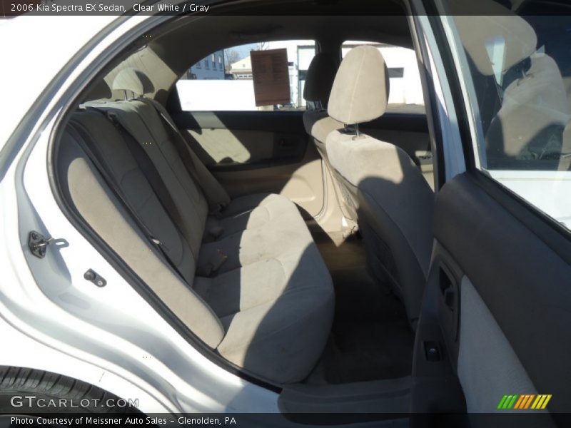 Clear White / Gray 2006 Kia Spectra EX Sedan