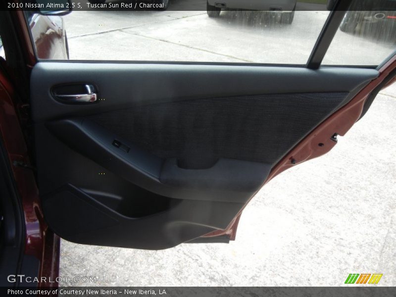 Tuscan Sun Red / Charcoal 2010 Nissan Altima 2.5 S