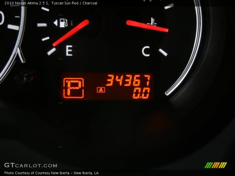 Tuscan Sun Red / Charcoal 2010 Nissan Altima 2.5 S