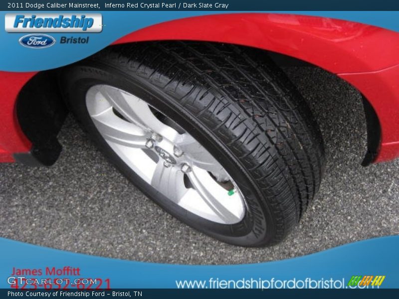 Inferno Red Crystal Pearl / Dark Slate Gray 2011 Dodge Caliber Mainstreet